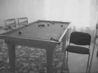 Xxx kietas seksas klipas į billiard kambarys
